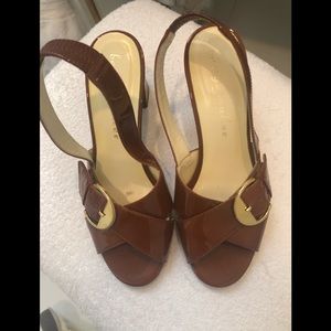 Bettye Muller brown parent sz 37 excellent CFRN